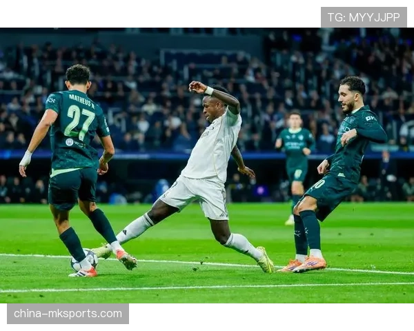 欧冠1-4决赛首回合:皇家马德里2-1力克曼城,贝林厄姆制胜球 欧冠1-4决赛首回合:皇家马德里2-1力克曼城,贝林厄姆制胜球